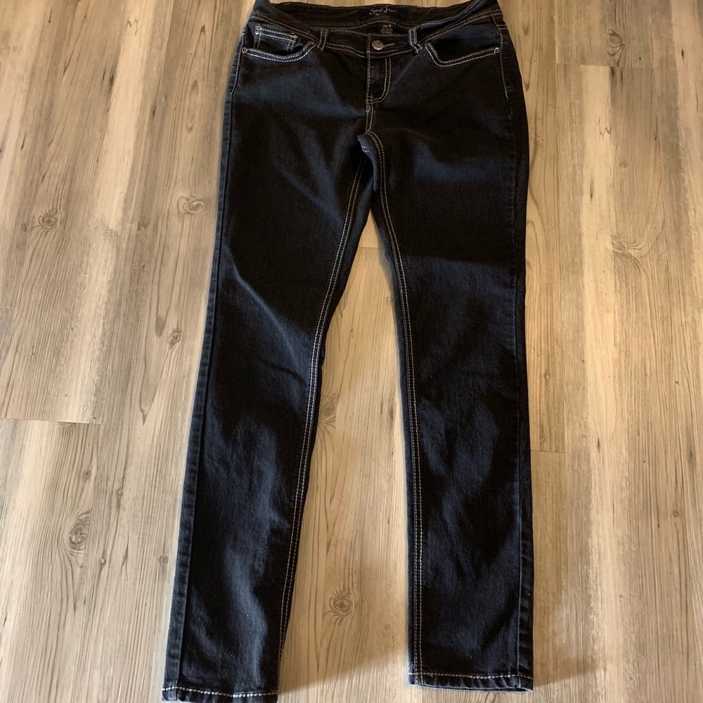 Earl Jeans